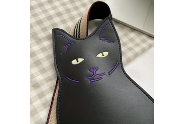 ADORABLE SMALL CAT DESIGN CROSSBODY BAG